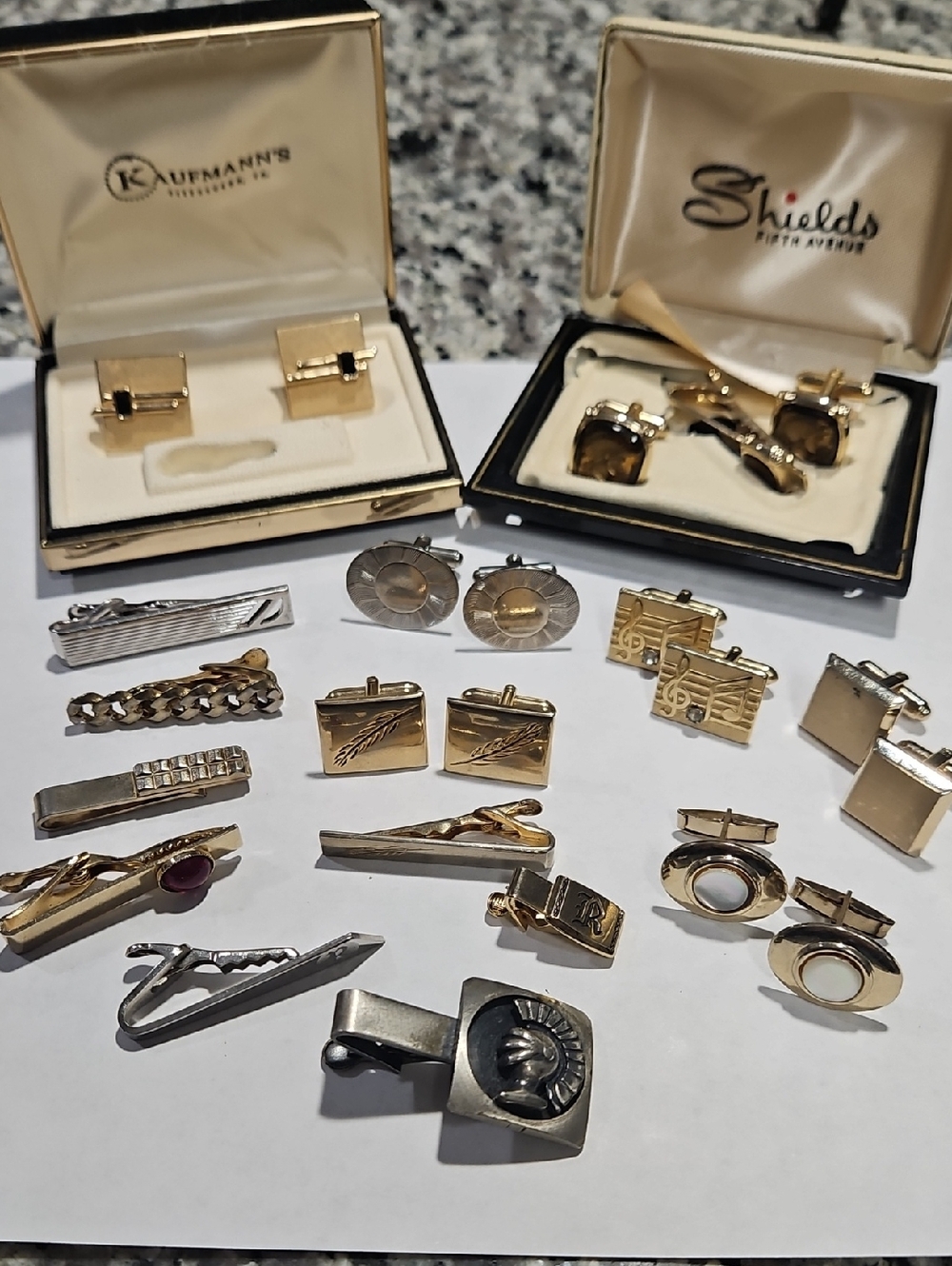 Vintage Variety Lot Of Men's Cufflinks and Tie Clip Set Swank Hickok Shields